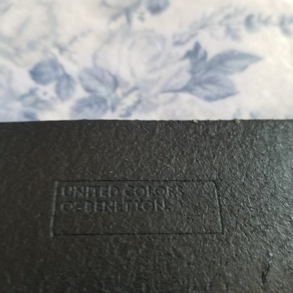 United Colors of Benetton | Leather Belt with Double Silver Buckle - Picture 9 of 9